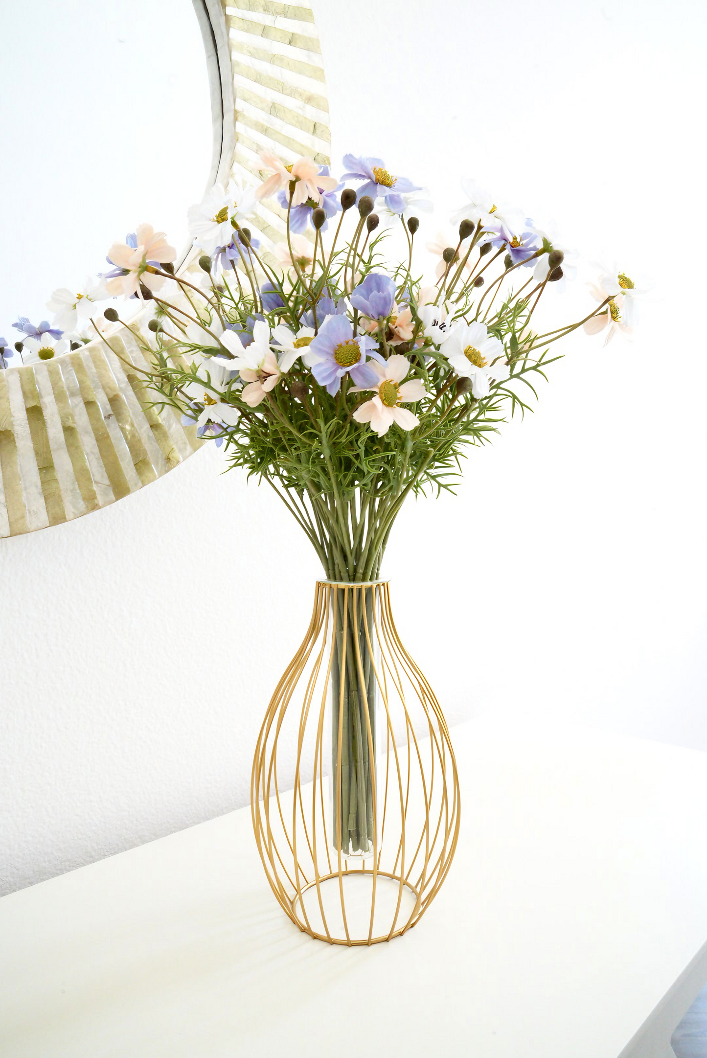 Daisy Artificial Flowers | Artificial Flowers Arrangement In The Gold Vase
